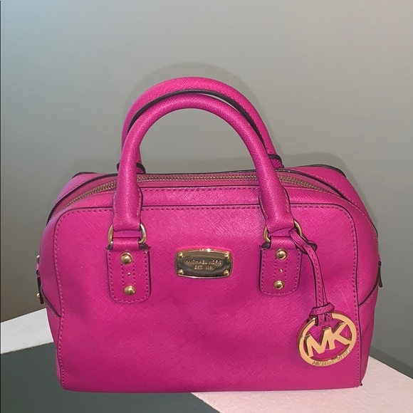 Fuschia Michael Kors Satchel - Picture 1 of 4